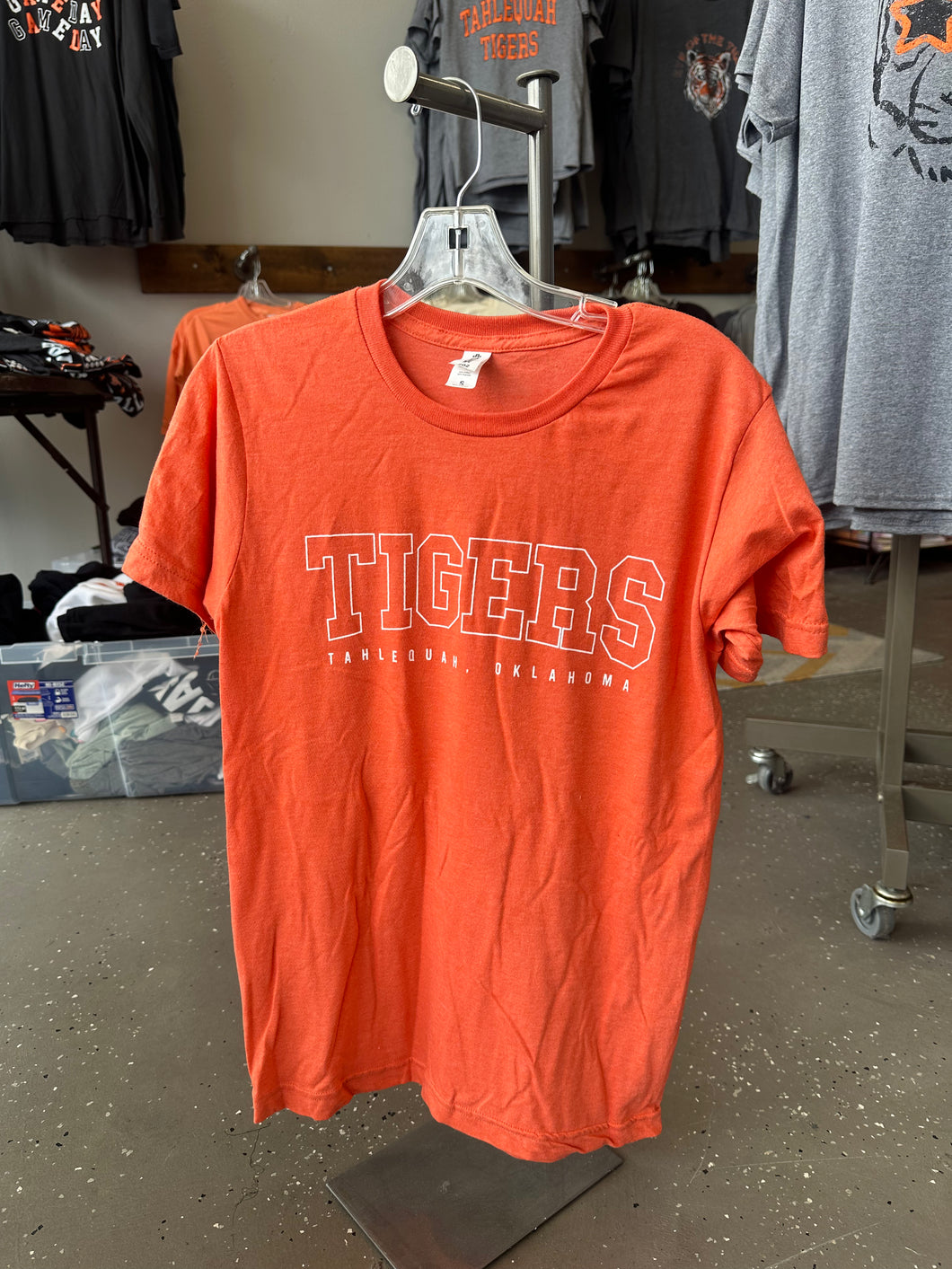 TIGERS OUTLINE TAHLEQUAH ORANGE