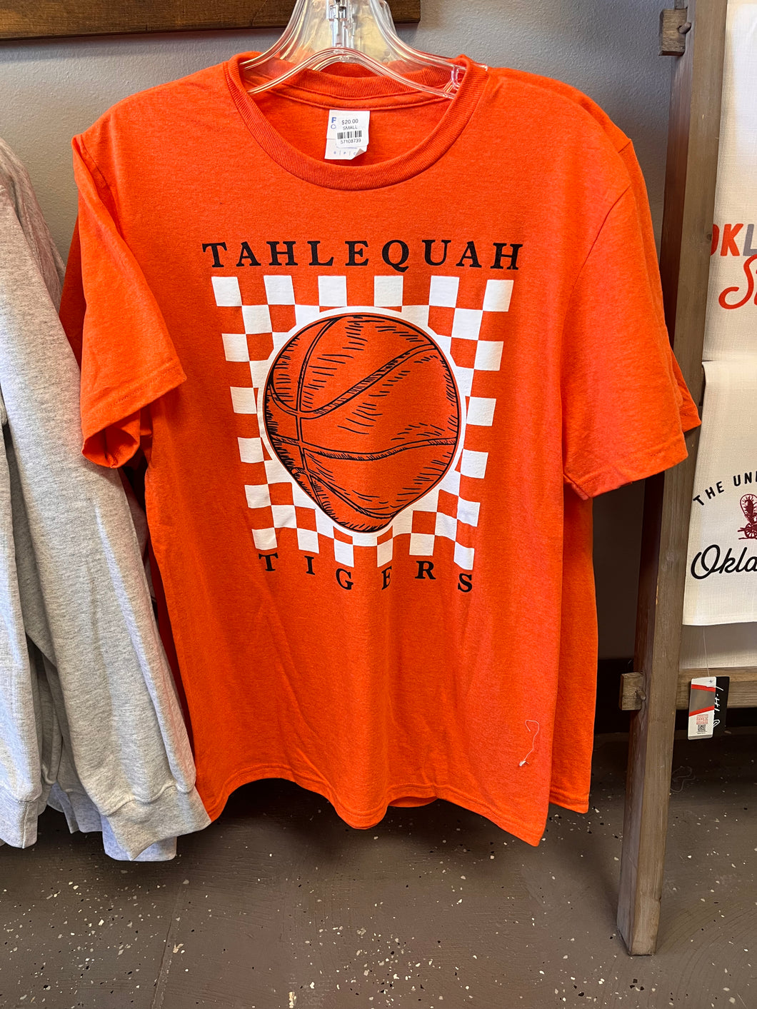 TT Checkered Basketball Short Sleeve