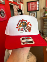 Load image into Gallery viewer, Trucker hats
