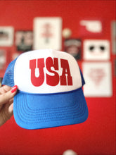 Load image into Gallery viewer, USA trucker hat
