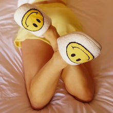 Load image into Gallery viewer, Smiley Face Slippers (White)
