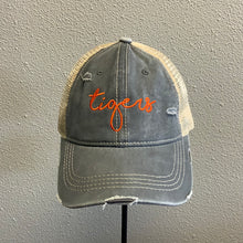Load image into Gallery viewer, Tiger cc Hats
