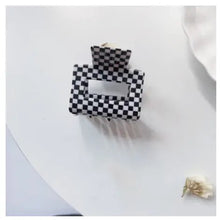 Load image into Gallery viewer, Hair Claw - BLACK CHECK
